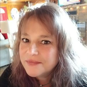 Meet your Posher, Vicki